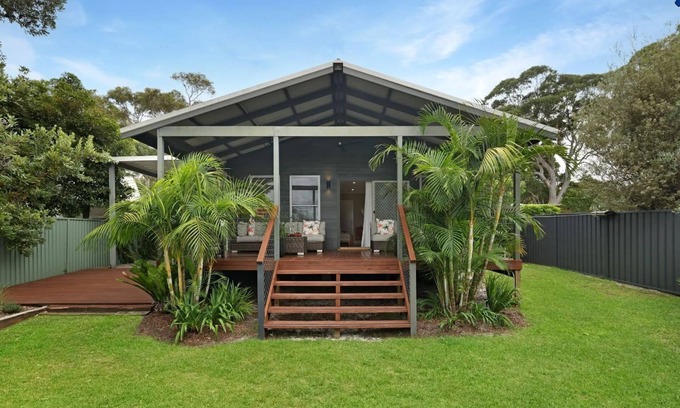 Callala Beach House | Burrangarra – Stay 3, Pay 2