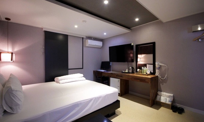 Oncheonjang Hotel | Busan Guseodong Zenith