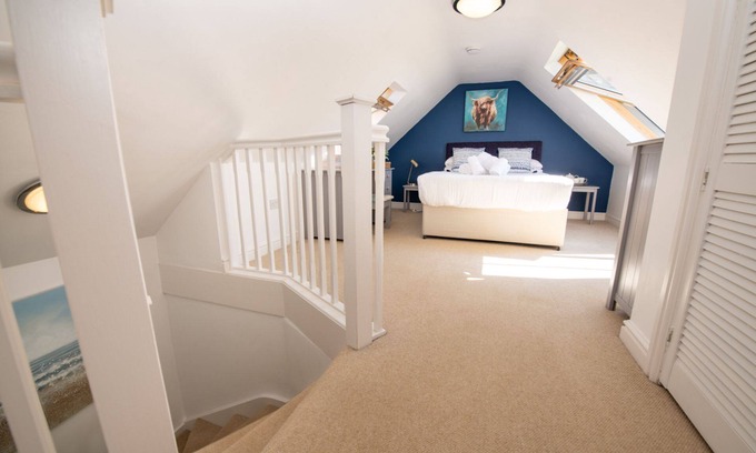 Ty Croes Cottage | Bwthyn Branwen: Accessible Pet-Friendly Cottage in Aberffraw | Managed by Anglesey Holiday Lettings