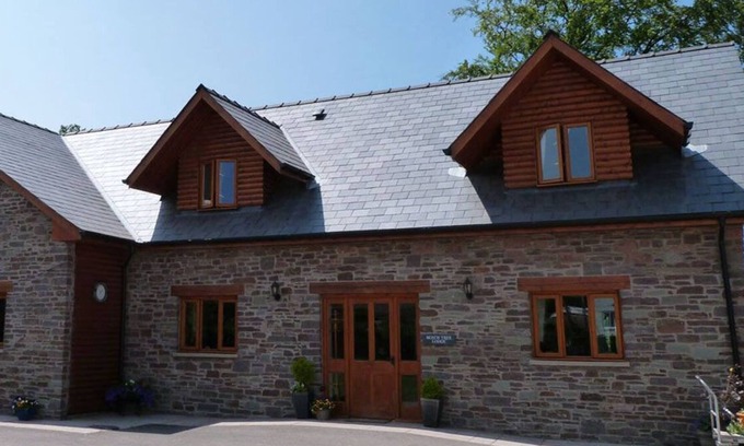 Brecon House | Bwthyn y Bannau in the beautiful Brecon