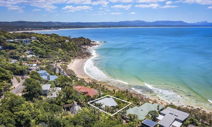Byron Bay House | Byron Bay Accom - Wategos Beach House - 33 Marine Parade