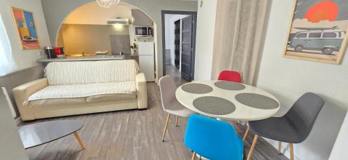 Lourdes Apartment | Côté cour, T2 espace exterieur au calme