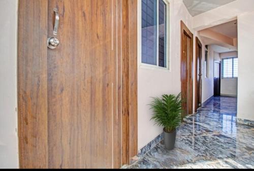 Hassan Hotel | C K S boarding and lodging