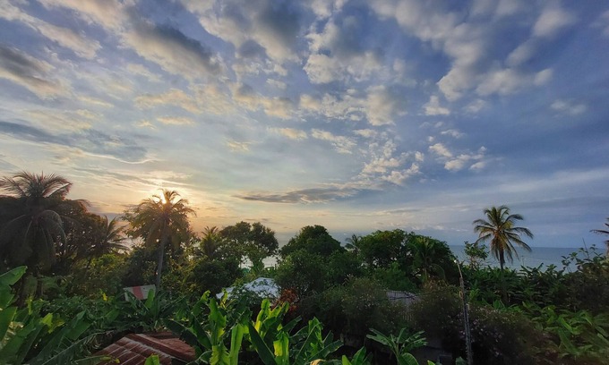Arboletes Cabin | Cabaña Familiar Amoblada Arboletes-antioquia con Cocina Dotada