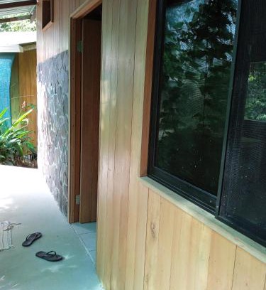 Drake Bay Ski Chalet | Cabañas Bajo Bosque Drake