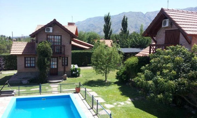 Merlo Ski Chalet | Cabañas Euzkadi