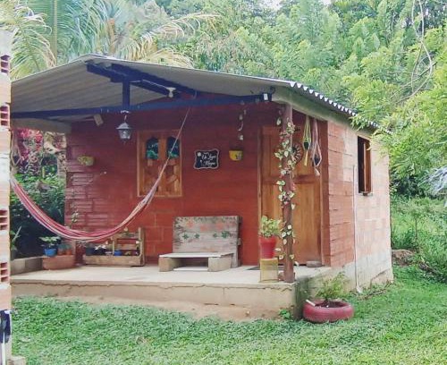 Yolombo House | Cabañas Un lugar Mágico en Cisneros Antioquia