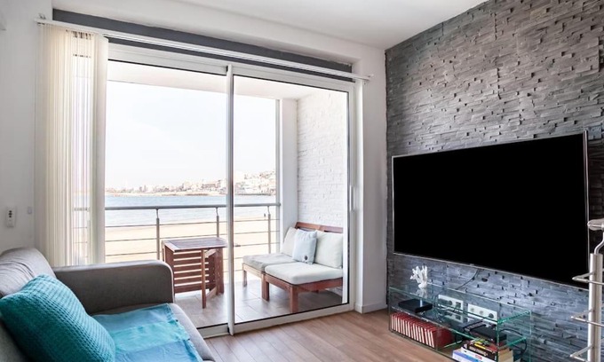 8th Arrondissement Apartment | Cabanon avec terrasse - bord de plage - Le Cabanon 12