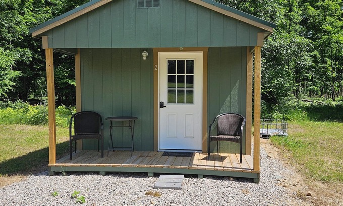 Moorestown RV Rental | Cabin 2 Pleasant mini cabin in the Falmouth/Merritt area