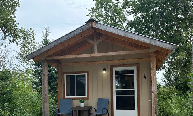 Queens County Cabin | Cabin #4 centrally located to beaches, golfing and the Confederation Trail!
