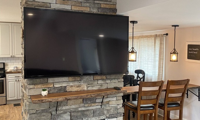 Greentown Cabin | Cabin in Lake Community