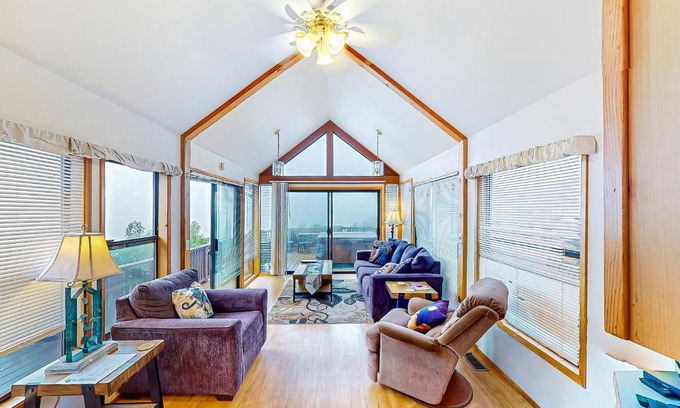 Brookings House | Cabin in the Clouds
