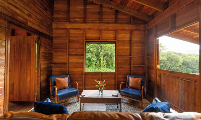 Saint Kitts and Nevis House | Cabin Liamuiga