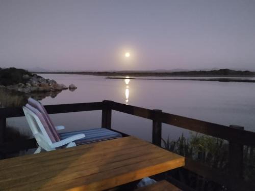 Voelklip Resort | Cabin on the lagoon