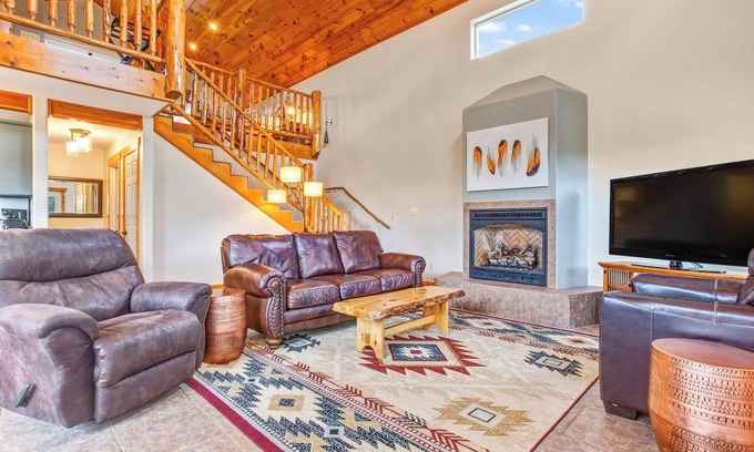 Salida House | Cabin Rentals Salida Colorado: mountain cabin 5 minutes from town