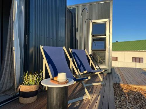 De Kelders House | Cabin Sela by Salted Fynbos Staying
