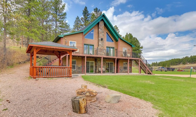 Hill City Cabin | Cabin w/On-Site Trails - 15 Miles to Mt Rushmore!