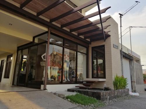 Puntarenas Hotel | Cabinas Gosen