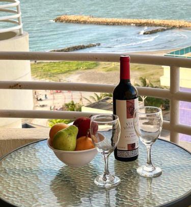 El Cabrero Apartment | Cabrero Beach 1111