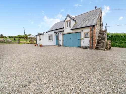 Llanrhian House | Caerau Bach