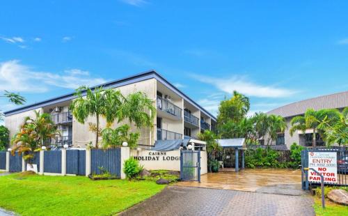 Cairns North Apartment | Cairns Holiday Lodge