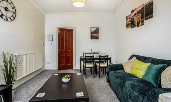 Glasgow Westend Apartment | Caledonia - Netflix - Fast Wifi - Netflix