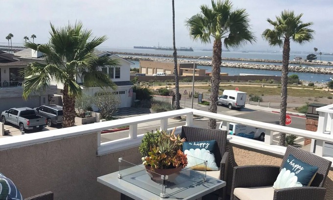 Old Towne House | California Dreamin’-Book Now 4 Fall Getaway🌊2Rooftop Decks-Relax on Shoreline 🏖️