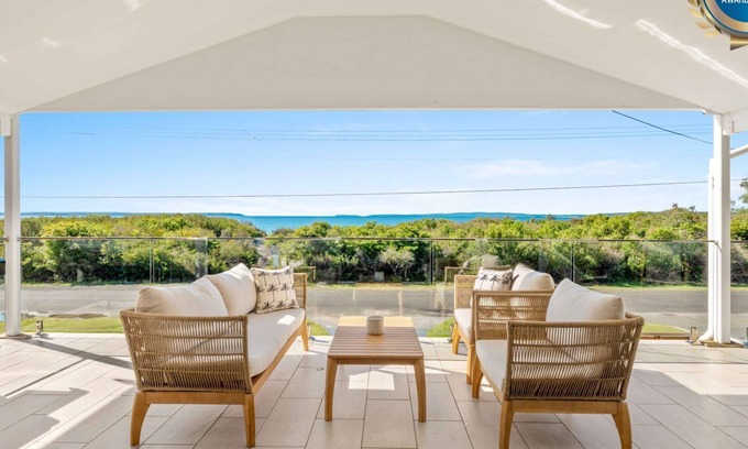 Callala Beach House | Callala Beach Walk - Beachfront with Fireplace