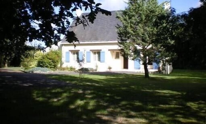 Guerande Apartment | calm, 10mins Guerande, city of art and history