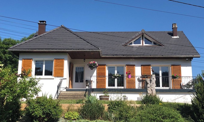 Vanclans House | Calm and fresh air, Beautiful house with garden, ideal for a family