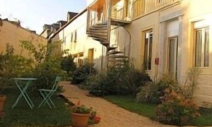 Bagneres-de-Bigorre Apartment | Calm & Comfortable Flat in the Heart of the Pyrenean Spa of Bagnères-de-Bigorre