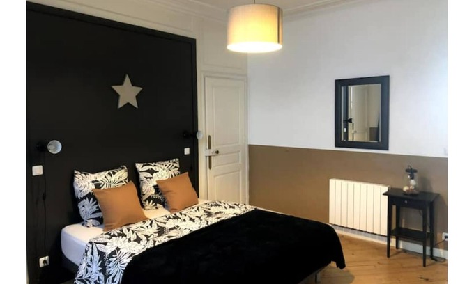 Bayeux Apartment | Calm & comfort in the city center + private parking