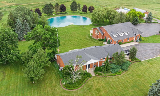 Hamilton Other | Calm & Cozy Vacation Paradise, Luxurious Countryside Retreat!