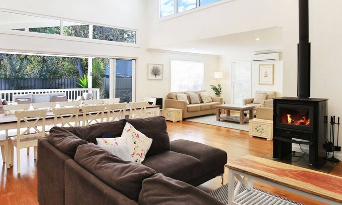 Callala Beach House | Calming Waters - Pet Friendly - Community Pool