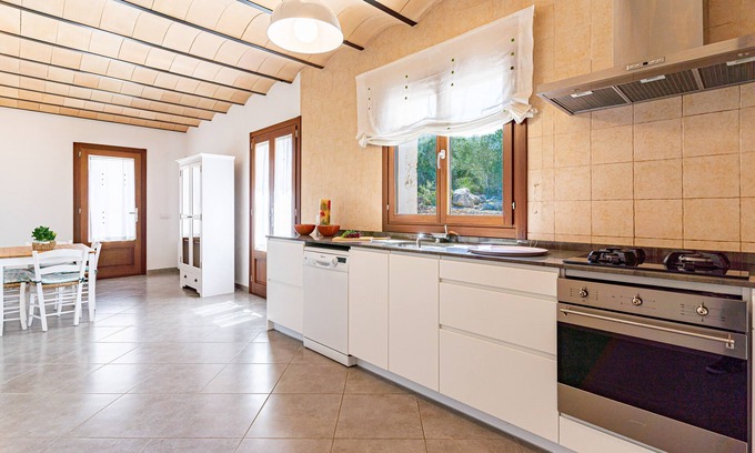 Sineu Cottage | CALUIX Finca for 8, sun and relax in nature in Mallorca