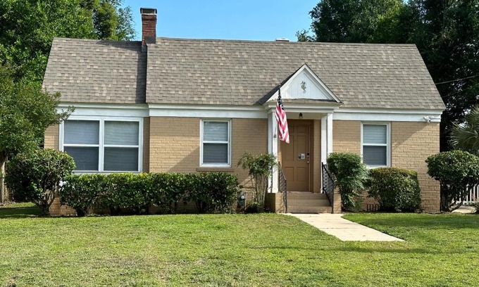 Southeast Pensacola House | Calypso Pensacola in East Hill Neighborhood !