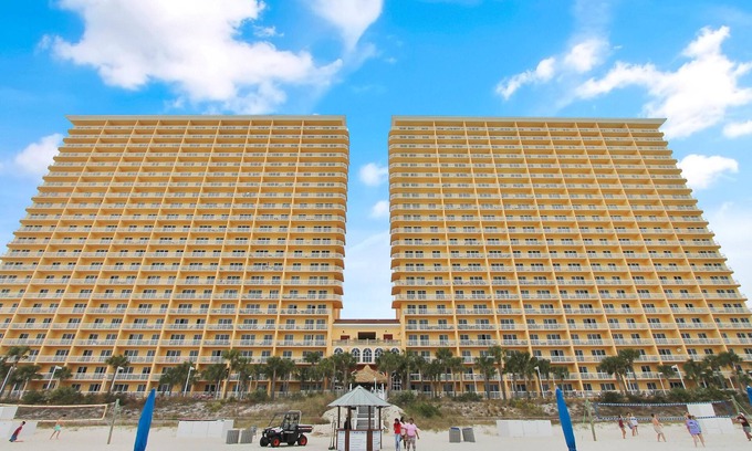 Panama City Beach Condo | Calypso Resort and Towers by Book That Condo