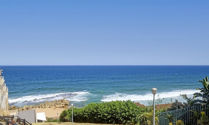 Umdloti Apartment | Camarque 85 - Two Bedroom Apartment, Sleeps 4