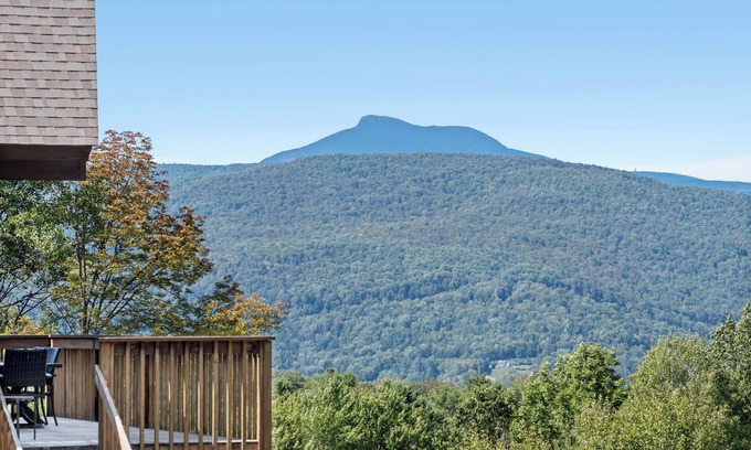 Waterbury House | Camel's Hump View Ski House - 10 miles to Stowe!