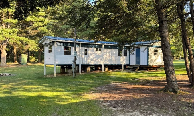 Sigel Cabin | Camp Harv- close to attractions & restaurants- Clarion River- Cooks Forest