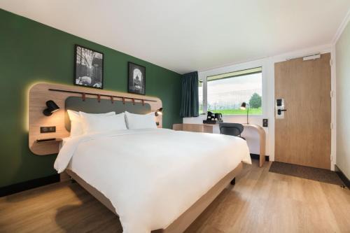 Meyreuil Hotel | Campanile NATURE - Aix En Provence Meyreuil