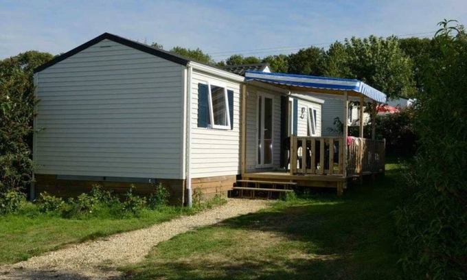 Pouldreuzic House | Camping 3 étoiles - Piscine - eeefii