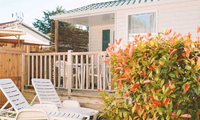 Surgeres House | Camping 3 étoiles - Parc aquatique - ccbbbe0