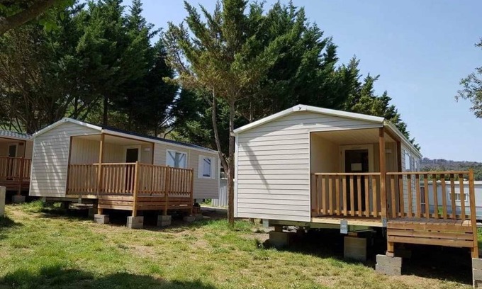 Villeveyrac House | Camping 3 étoiles - Piscine - efcb0i