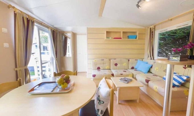 Pezuls House | Camping 3 étoiles - Piscine - ccb0dig