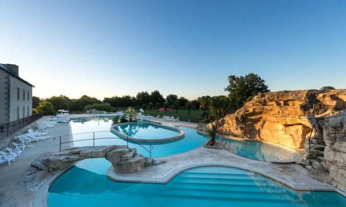 Quimper House | Camping 5 étoiles - Parc aquatique - ccaaage