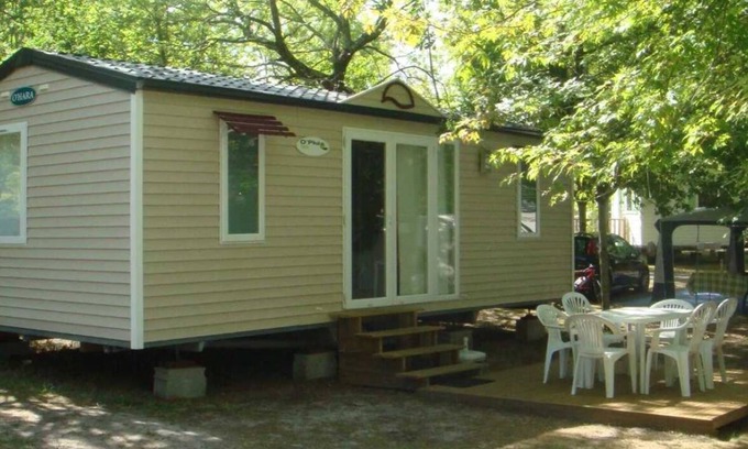 Mezos House | Camping 5 étoiles - Piscine - eechff