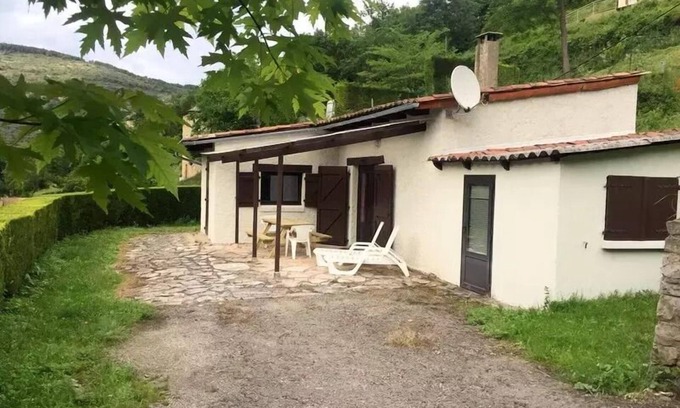 Saint-Rome-de-Tarn Villa | Camping de la Cascade * - House-chalet 45m2 n°OMB (S) 4/6 pers CLIM 6 persons