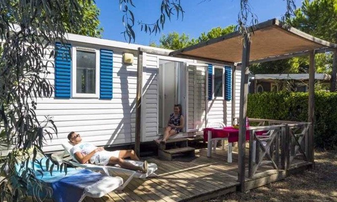 Torreilles House | Camping - Funpass inclus - Piscine - ccaeheg