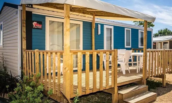 Olonne-sur-Mer House | Camping Le Nid d'Été * - 4 Room Mobile Home 6 People + TV